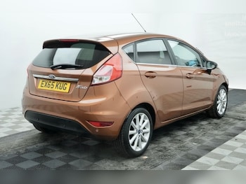 Used Ford Fiesta 2015 for sale - 77660144: Photo