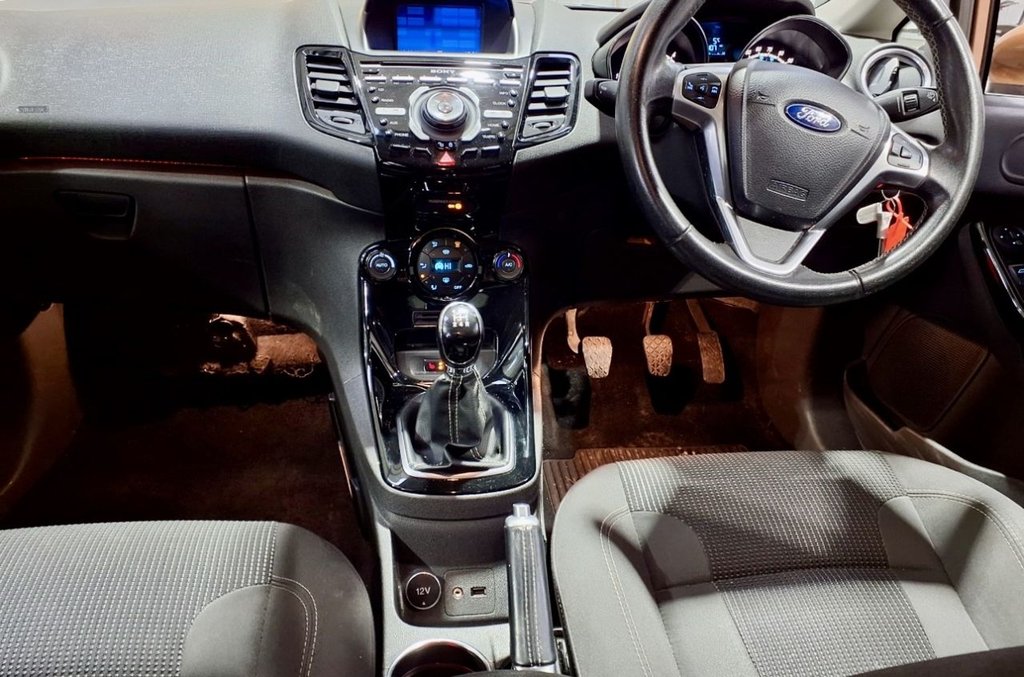 Used Ford Fiesta 2015 for sale - 77660144: Photo 6