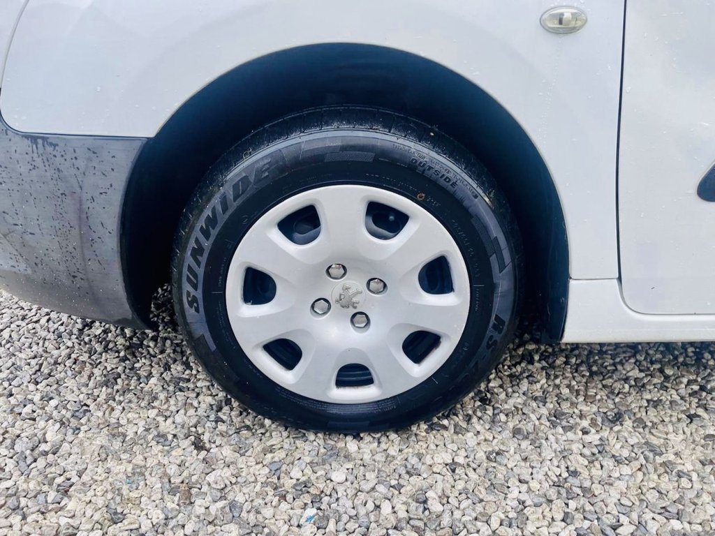 Used Peugeot Partner 2014 for sale - 77256123: Photo 16