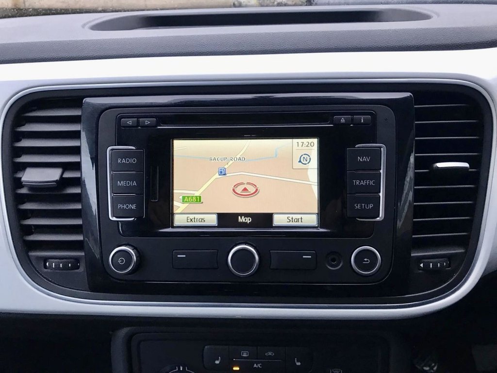 Used Volkswagen Beetle 2014 for sale - 77520797: Photo 16