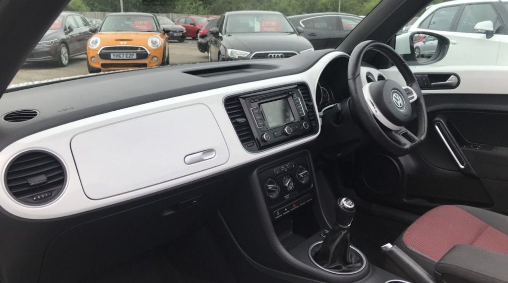 Used Volkswagen Beetle 2014 for sale - 77520797: Photo 18