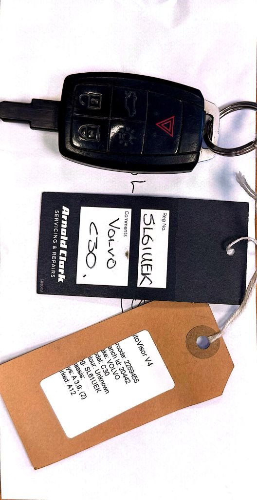 Used Volvo C30 2011 for sale - 77936579: Photo 9