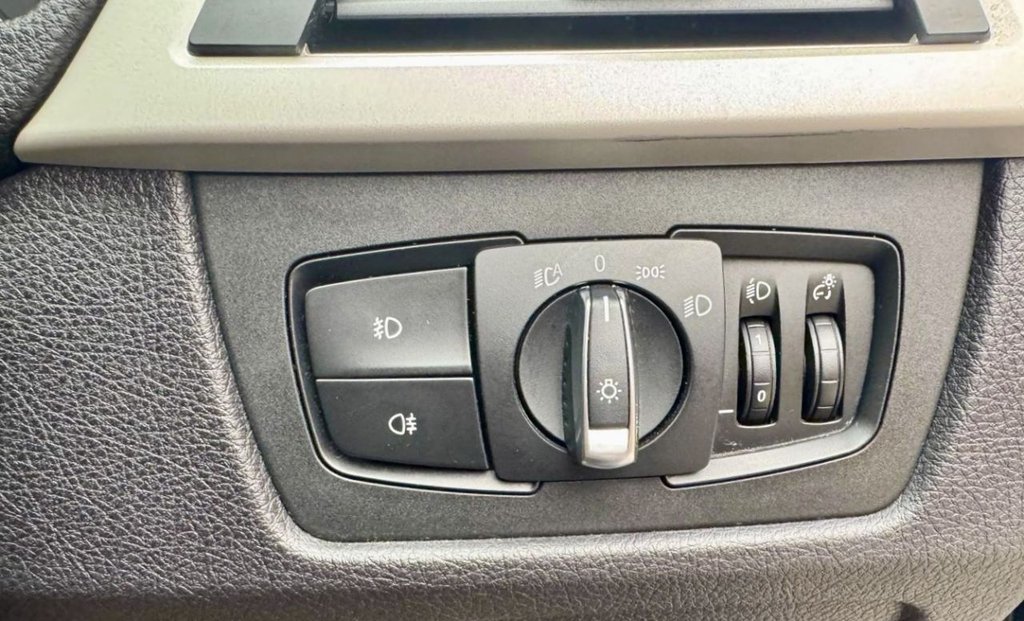 Used BMW 3 Series 2016 for sale - 78017658: Photo 18