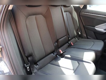 Used Audi Q3 2019 for sale - 77369915: Photo