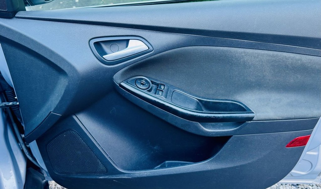 Used Ford Focus 2012 for sale - 77356568: Photo 11