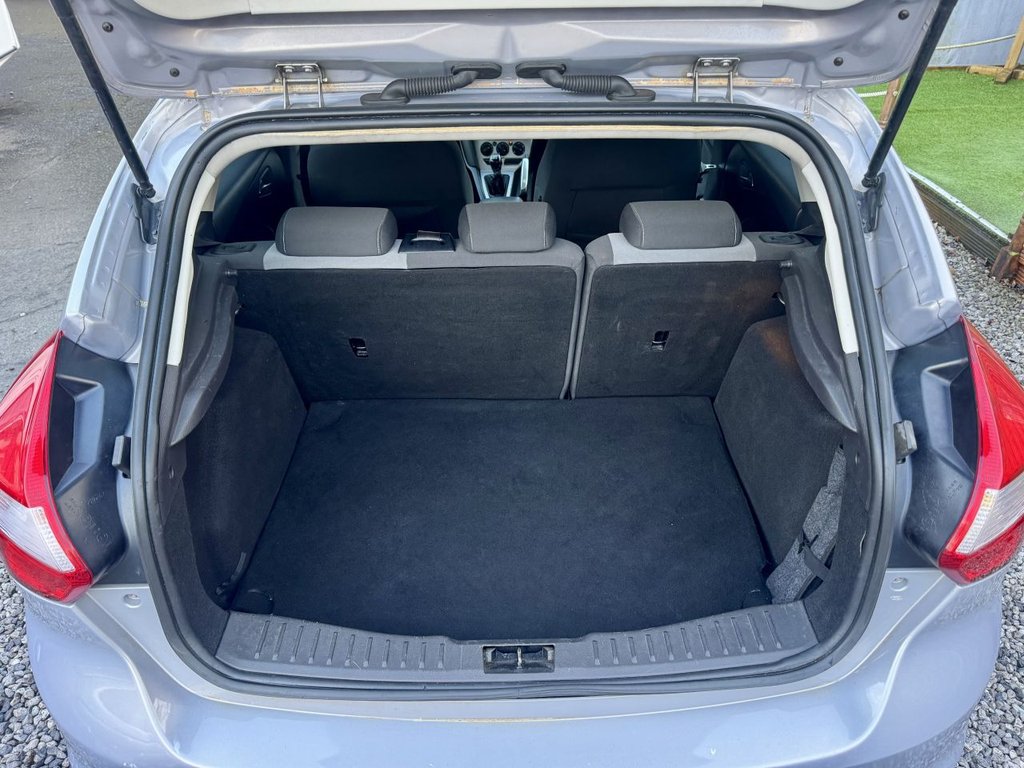 Used Ford Focus 2012 for sale - 77356568: Photo 18