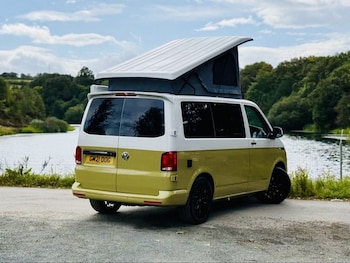 Used Volkswagen Transporter 2021 for sale - 77188646: Photo