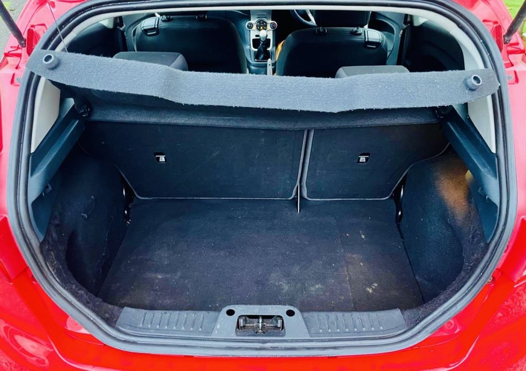 Used Ford Fiesta 2012 for sale - 76970038: Photo 17