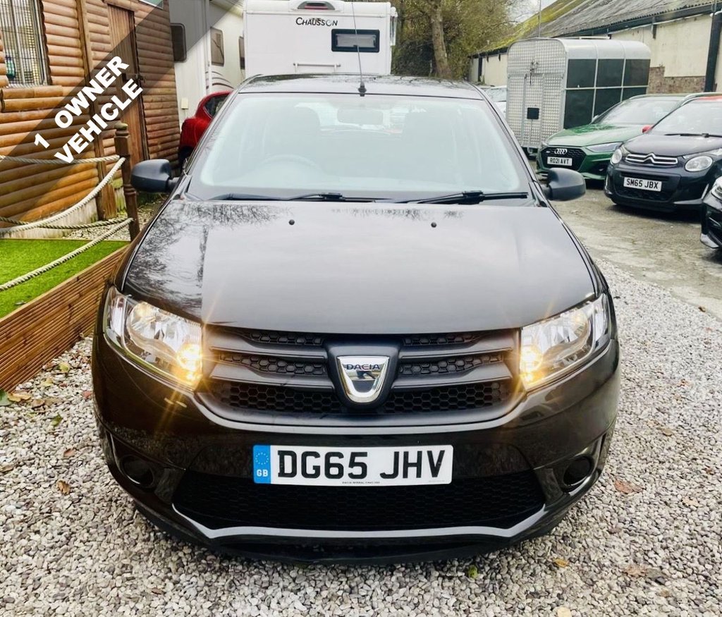 Used Dacia Sandero 2015 for sale - 76970033: Photo 2