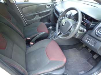 Used Renault Clio 2015 for sale - 74991782: Photo