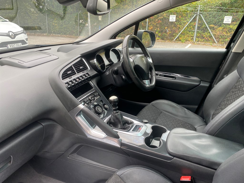 Used Peugeot 3008 2016 for sale - 76315887: Photo 4