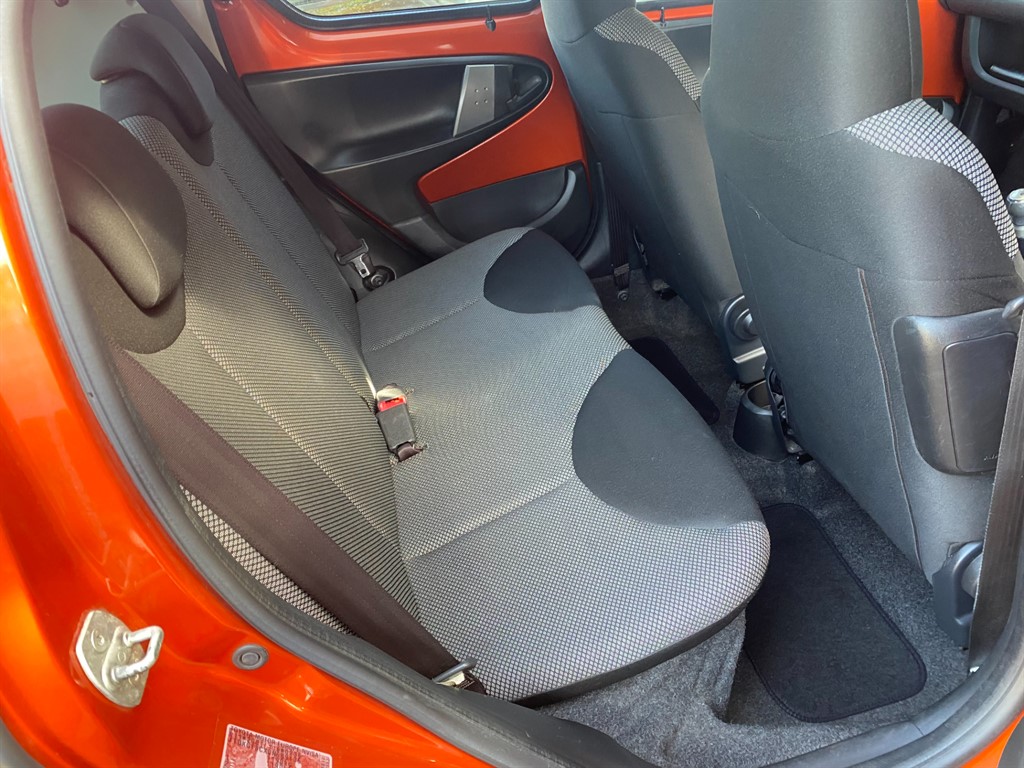 Used Toyota AYGO 2013 for sale - 78166021: Photo 5