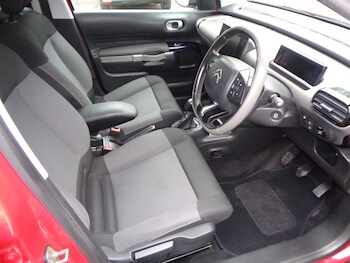 Used Citroen C4 Cactus 2015 for sale - 76494212: Photo