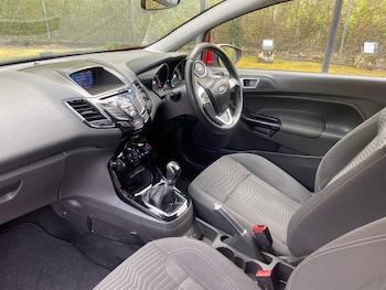 Used Ford Fiesta 2015 for sale - 78499702: Photo