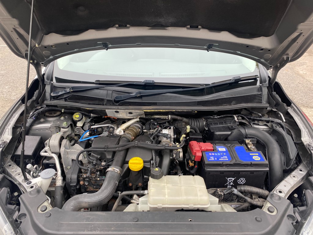 Used Nissan Pulsar 2015 for sale - 76290160: Photo 11