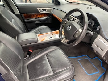 Used Jaguar XF 2010 for sale - 75571512: Photo