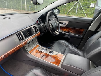 Used Jaguar XF 2010 for sale - 75571512: Photo