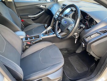 Used Ford Focus 2016 for sale - 77570327: Photo