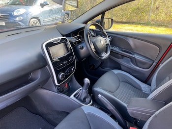 Used Renault Clio 2016 for sale - 78630404: Photo