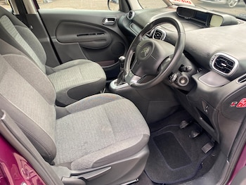 Used Citroen C3 Picasso 2016 for sale - 79603754: Photo