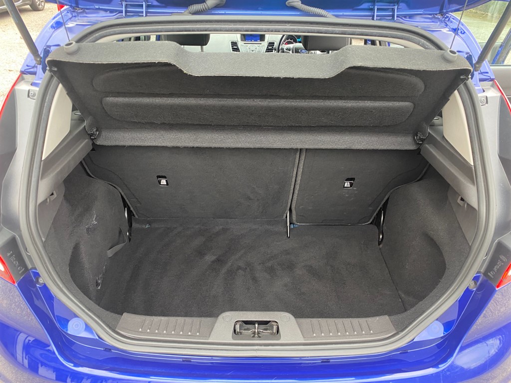 Used Ford Fiesta 2017 for sale - 77063533: Photo 6