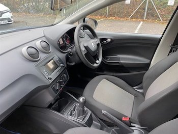 Used SEAT Ibiza 2017 for sale - 76532346: Photo