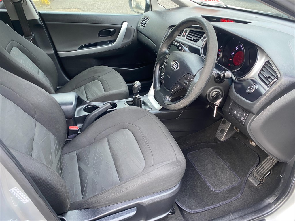 Used Kia Ceed 2013 for sale - 77476708: Photo 3