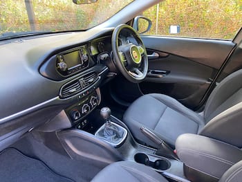 Used Fiat Tipo 2017 for sale - 79743622: Photo