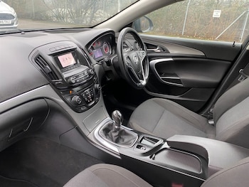 Used Vauxhall Insignia 2016 for sale - 77420678: Photo