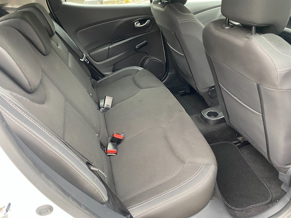 Used Renault Clio 2017 for sale - 76290144: Photo 5