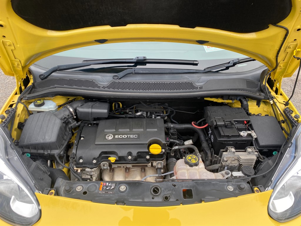 Used Vauxhall ADAM 2017 for sale - 78199256: Photo 11