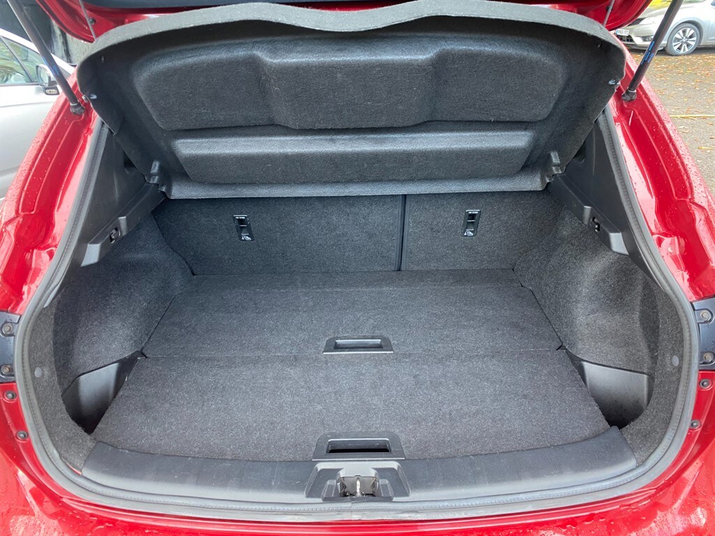 Used Nissan Qashqai 2016 for sale - 76332379: Photo 6