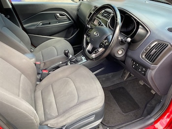 Used Kia Rio 2013 for sale - 78856619: Photo