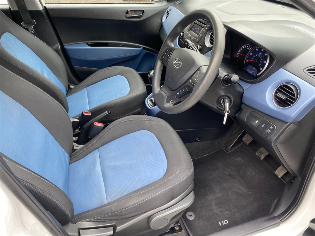 Used Hyundai i10 2014 for sale - 77406563: Photo 3