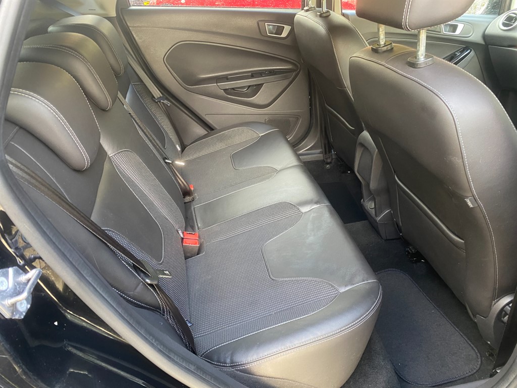 Used Ford Fiesta 2016 for sale - 77063541: Photo 5