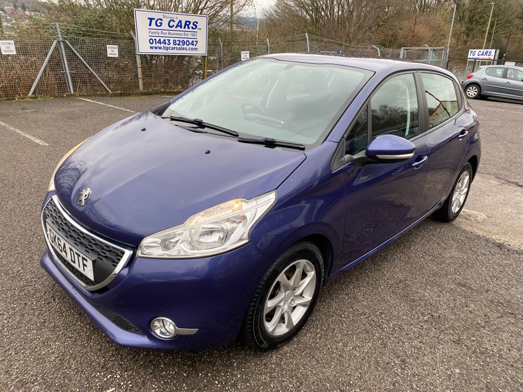 Used Peugeot 208 2014 for sale - 77406559: Photo 2
