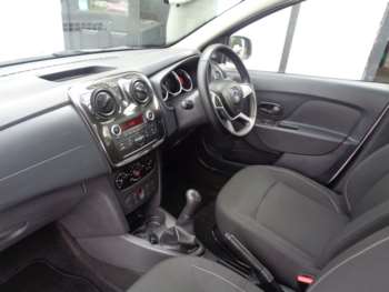 Used Dacia Sandero 2018 for sale - 72041449: Photo