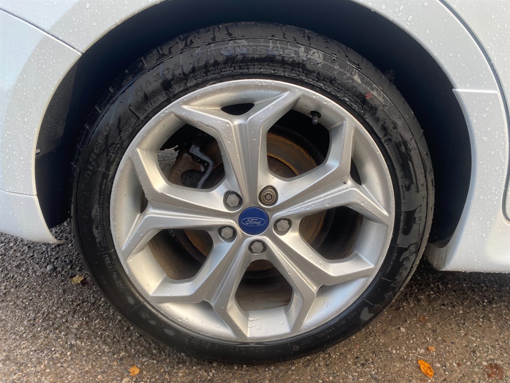 Used Ford S-Max 2011 for sale - 76738555: Photo 12