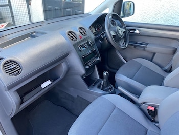 Used Volkswagen Caddy Maxi Life 2015 for sale - 78117058: Photo