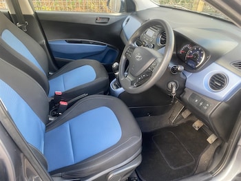 Used Hyundai i10 2014 for sale - 77127720: Photo