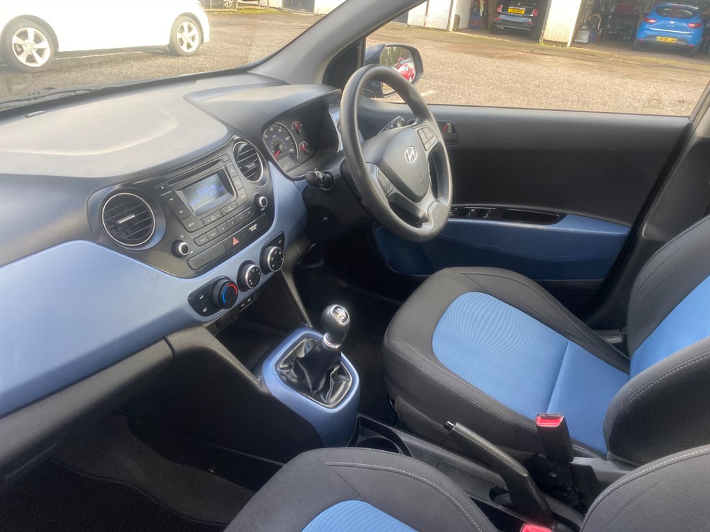 Used Hyundai i10 2014 for sale - 77127720: Photo 4