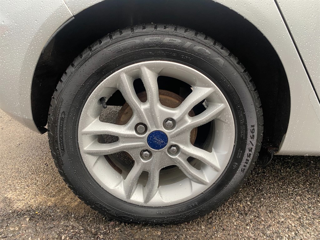 Used Ford Fiesta 2015 for sale - 77293709: Photo 10