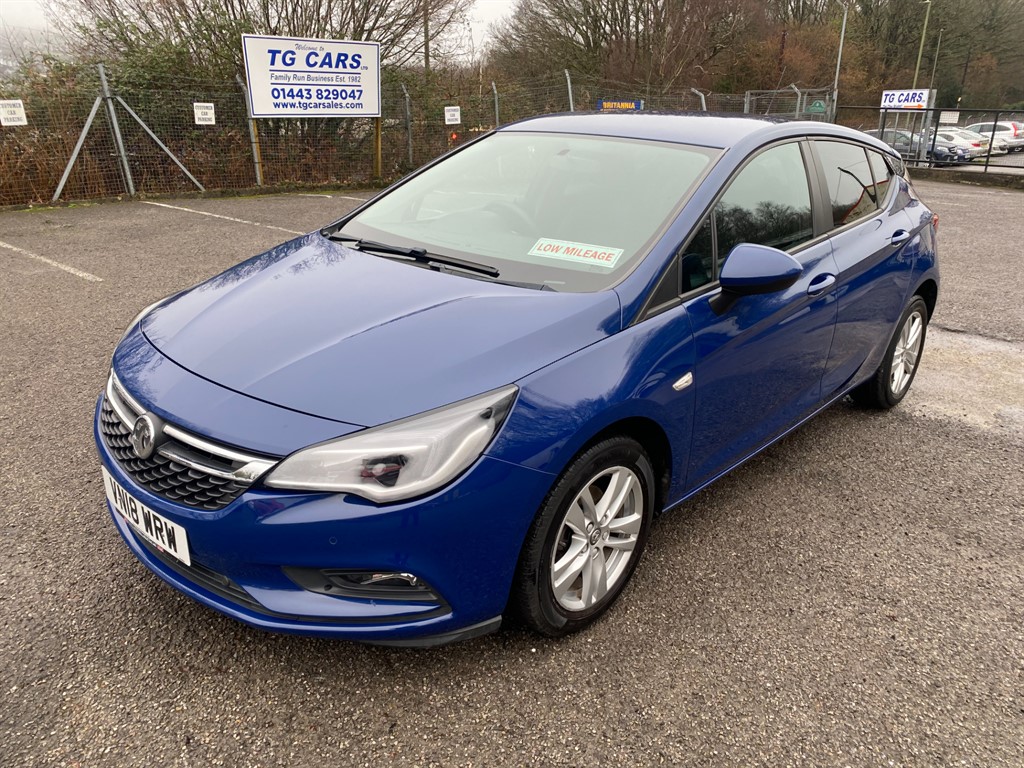 Used Vauxhall Astra 2018 for sale - 77504640: Photo 2