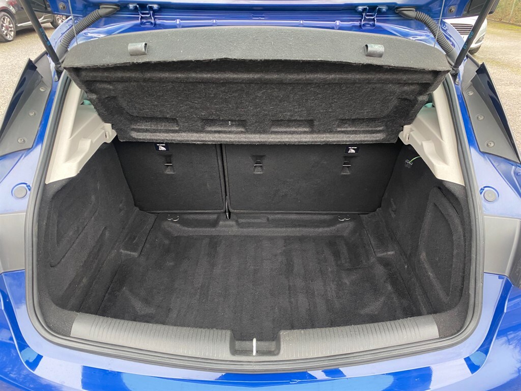 Used Vauxhall Astra 2018 for sale - 77504640: Photo 6