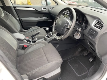 Used Citroen C4 2013 for sale - 76480021: Photo