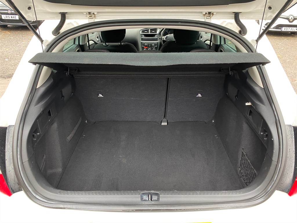 Used Citroen C4 2013 for sale - 76480021: Photo 6