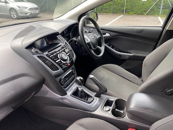 Used Ford Focus 2013 for sale - 78929496: Photo