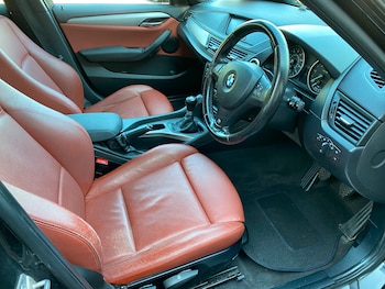 Used BMW X1 2011 for sale - 79583980: Photo