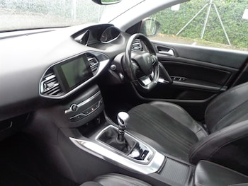 Used Peugeot 308 2014 for sale - 75895135: Photo