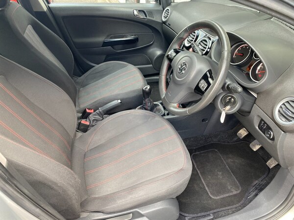 Used Vauxhall Corsa 2015 for sale - 75692199: Photo 3